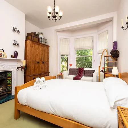 4bed 2,5 Bath House With Garden Near Kilmainham Gaol *