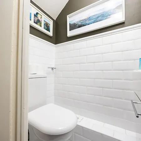 4bed 2,5 Bath House With Garden Near Kilmainham Gaol *